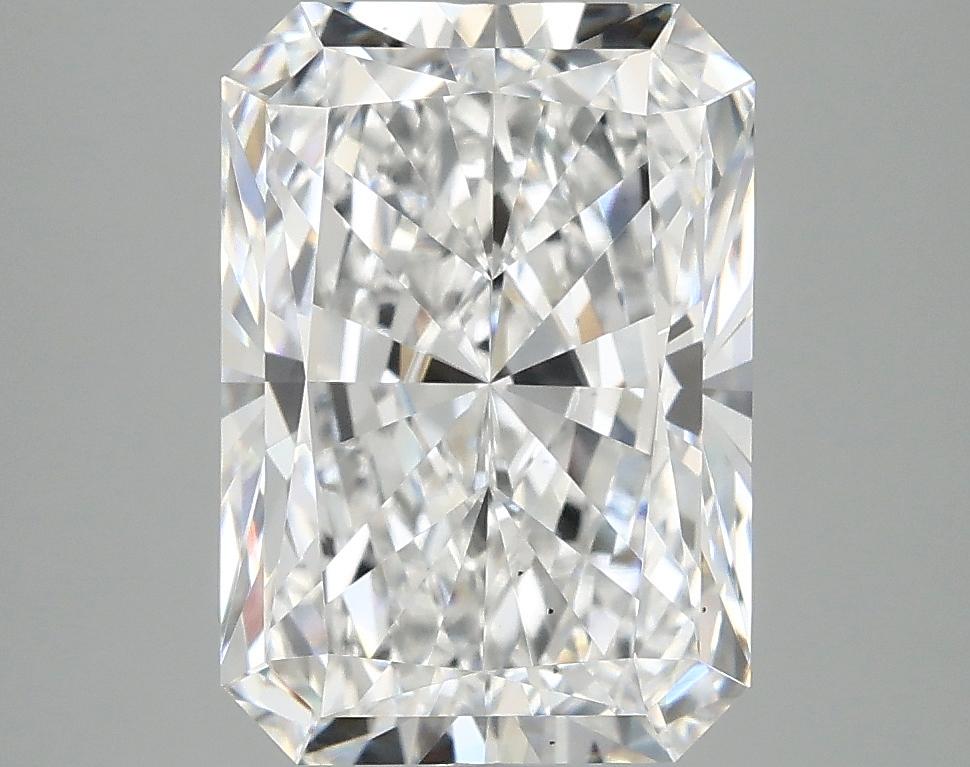 4.07 Carat Radiant Shaped Ideal Cut VS2 IGI Certified Lab Grown Diamond