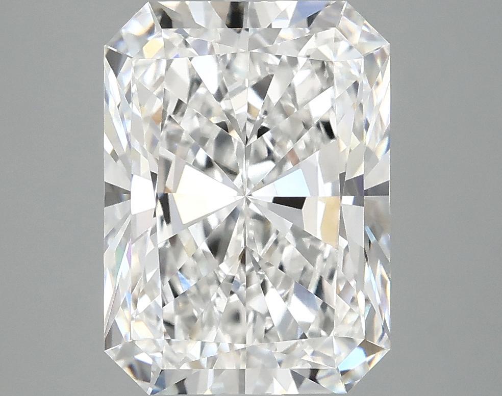 4.2 Carat Radiant Shaped Excellent Cut VVS2 IGI Certified Lab Grown Diamond