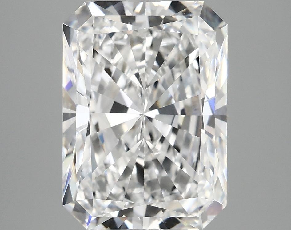 4.07 Carat Radiant Shaped Excellent Cut VVS2 IGI Certified Lab Grown Diamond