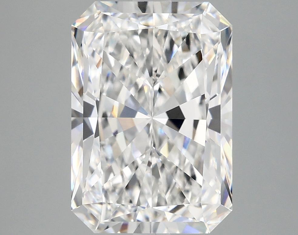 4.12 Carat Radiant Shaped Ideal Cut VVS2 IGI Certified Lab Grown Diamond