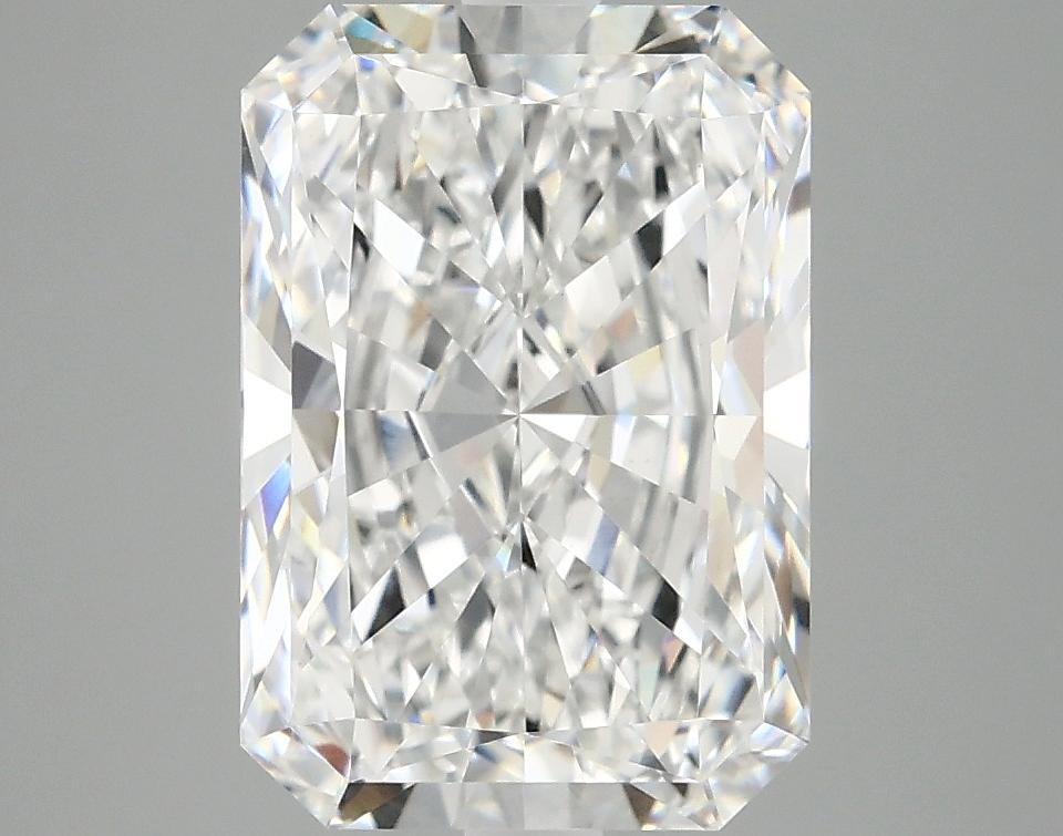 3.98 Carat Radiant Shaped Ideal Cut VVS2 IGI Certified Lab Grown Diamond