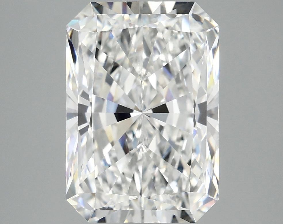 4.19 Carat Radiant Shaped Ideal Cut VVS2 IGI Certified Lab Grown Diamond