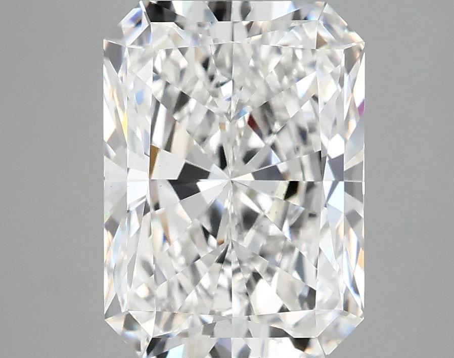 3.88 Carat Radiant Shaped Excellent Cut VS1 IGI Certified Lab Grown Diamond