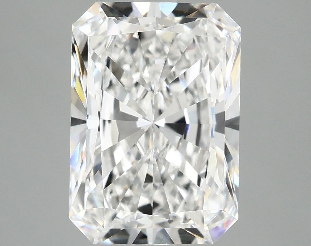 4.07 Carat Radiant Shaped Ideal Cut VVS2 IGI Certified Lab Grown Diamond