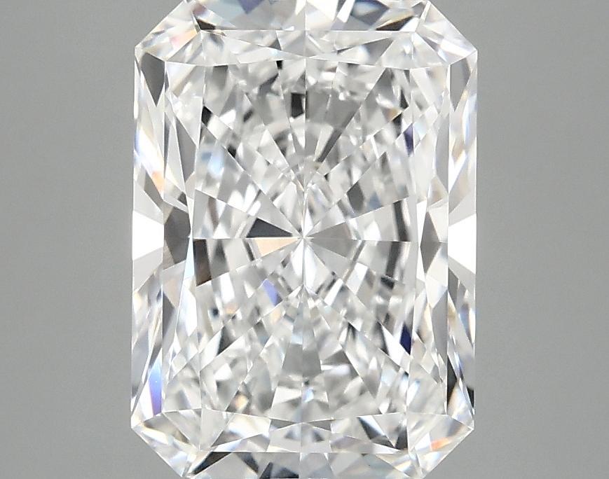 3.05 Carat Radiant Shaped Ideal Cut VVS2 IGI Certified Lab Grown Diamond