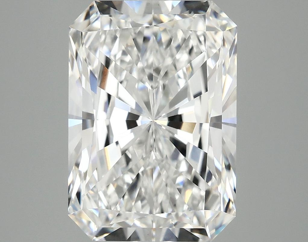 3.7 Carat Radiant Shaped Ideal Cut VVS2 IGI Certified Lab Grown Diamond