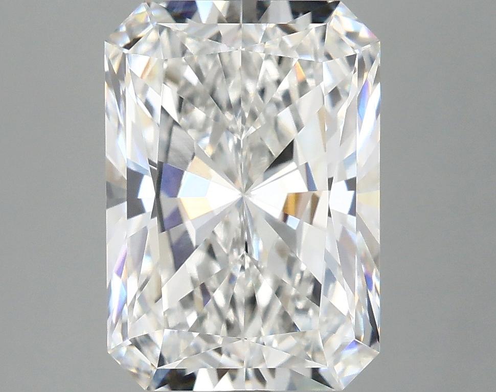 4.05 Carat Radiant Shaped Ideal Cut VVS2 IGI Certified Lab Grown Diamond