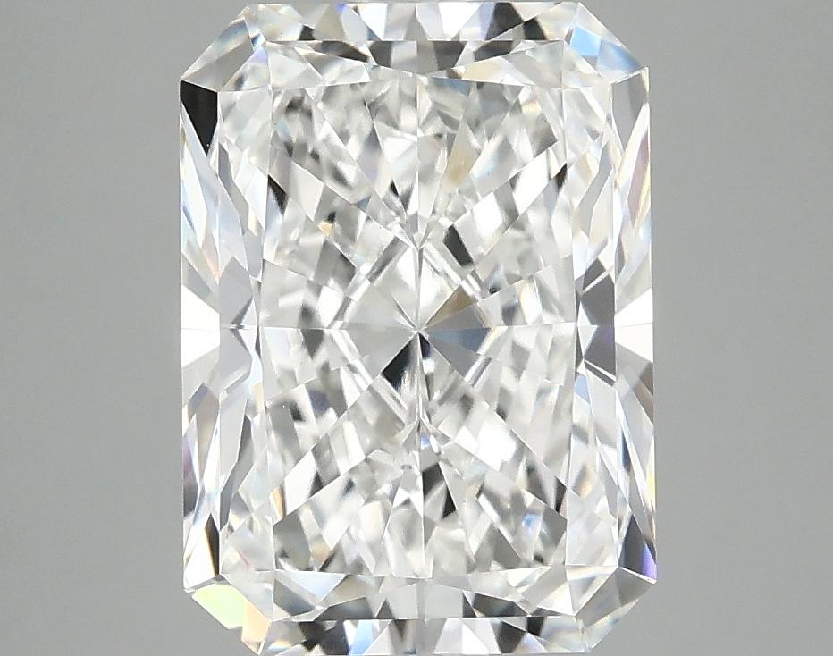 3.91 Carat Radiant Shaped Excellent Cut VVS2 IGI Certified Lab Grown Diamond