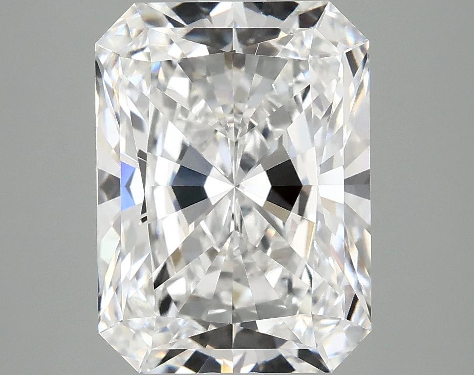 4.09 Carat Radiant Shaped Excellent Cut VVS2 IGI Certified Lab Grown Diamond