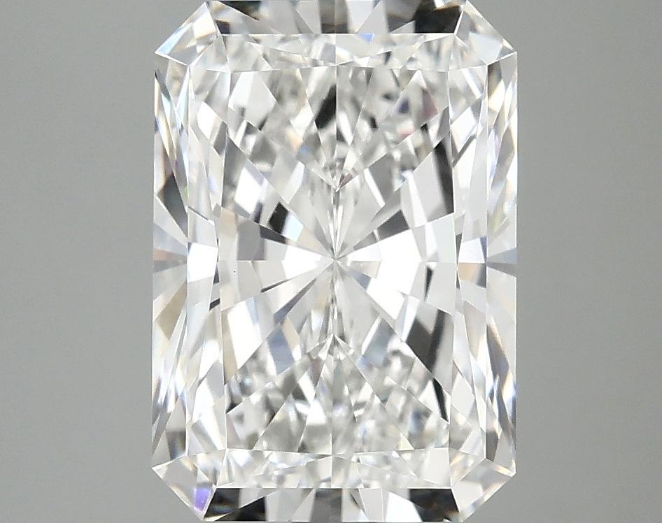 3.88 Carat Radiant Shaped Ideal Cut VVS2 IGI Certified Lab Grown Diamond