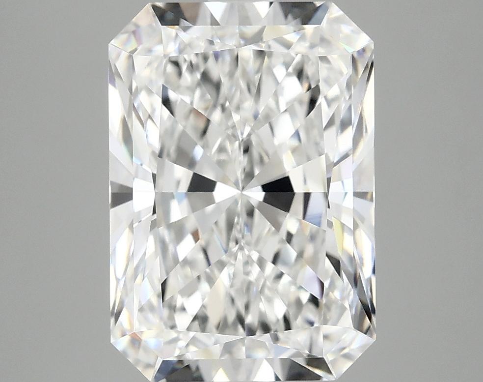 4.1 Carat Radiant Shaped Ideal Cut VVS2 IGI Certified Lab Grown Diamond