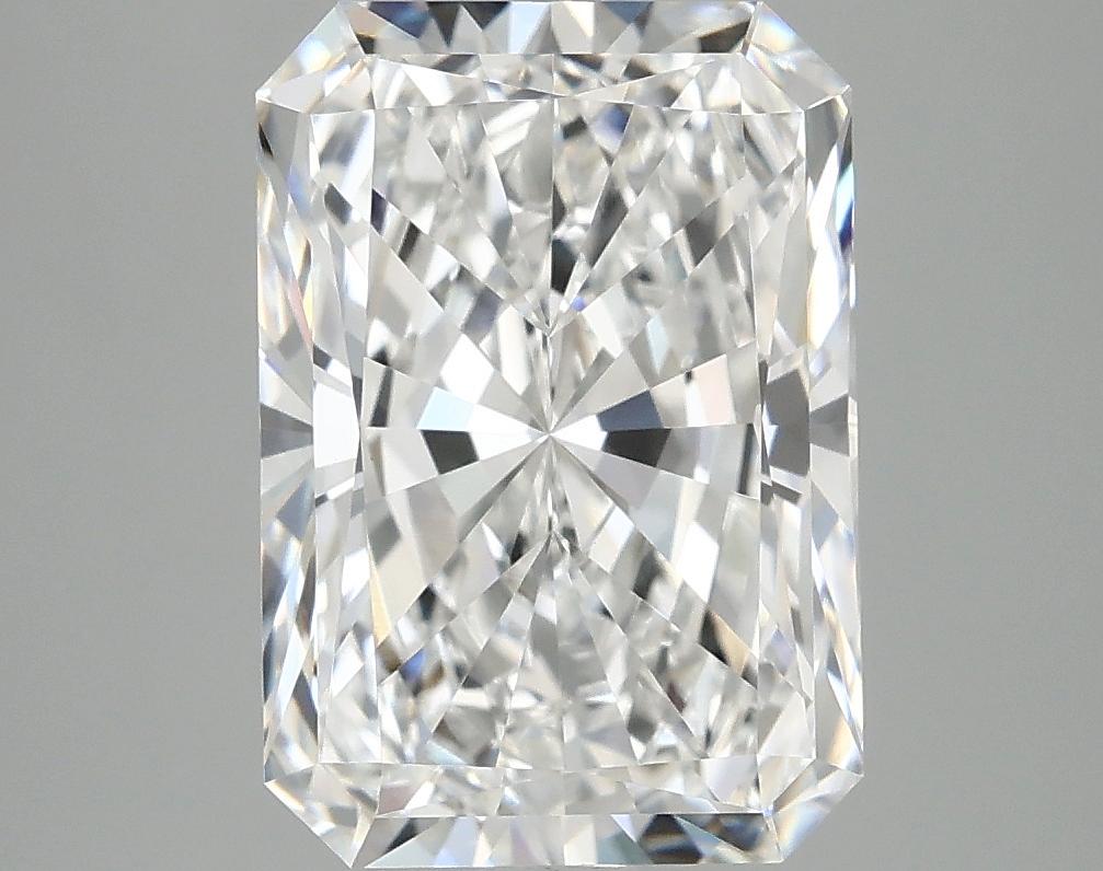 4.09 Carat Radiant Shaped Ideal Cut VVS2 IGI Certified Lab Grown Diamond