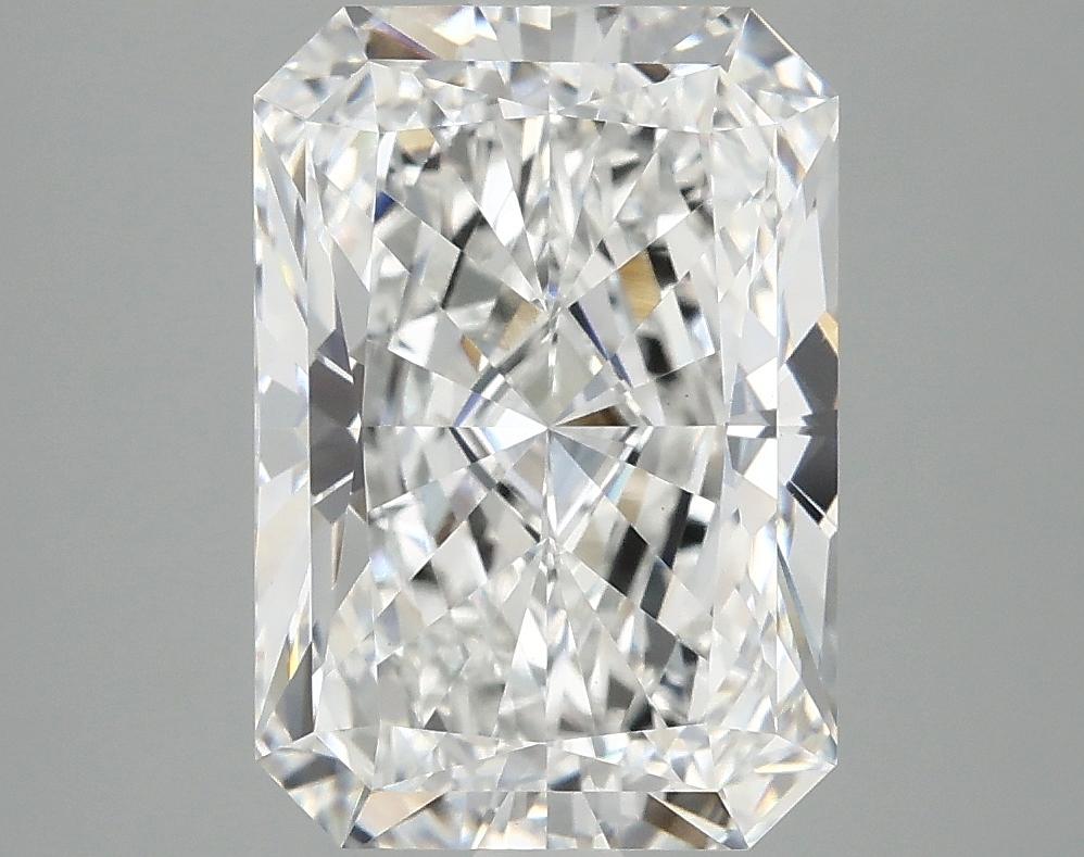 4.07 Carat Radiant Shaped Ideal Cut VVS2 IGI Certified Lab Grown Diamond