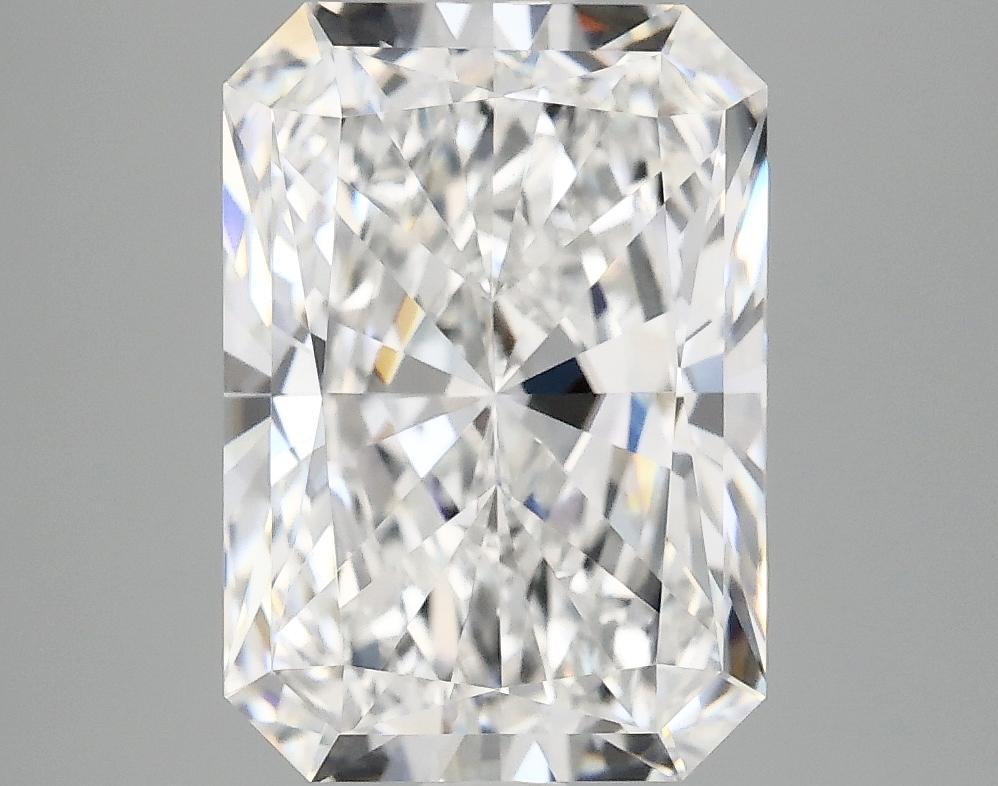 4.08 Carat Radiant Shaped Ideal Cut VVS2 IGI Certified Lab Grown Diamond