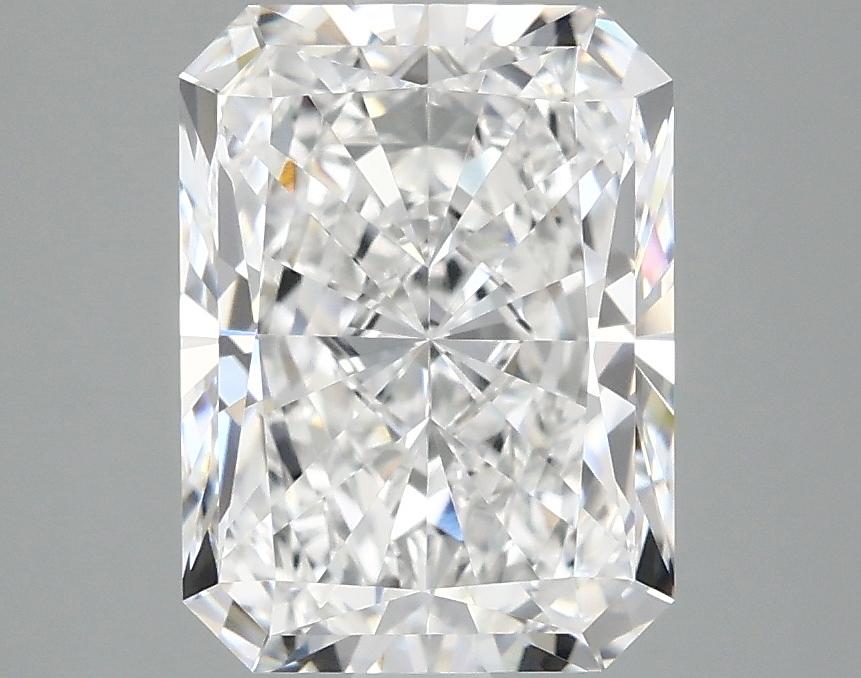 2.9 Carat Radiant Shaped Excellent Cut VVS2 IGI Certified Lab Grown Diamond