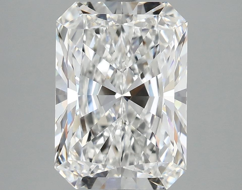 3.9 Carat Radiant Shaped Ideal Cut VVS2 IGI Certified Lab Grown Diamond
