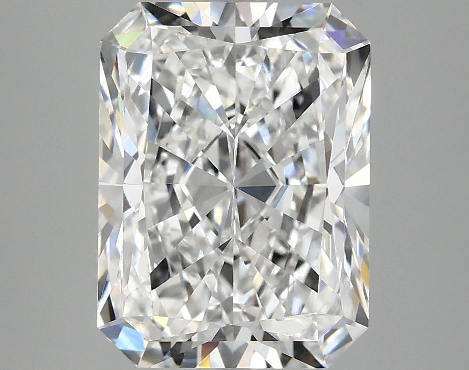 4.04 Carat Radiant Shaped Excellent Cut VVS2 IGI Certified Lab Grown Diamond
