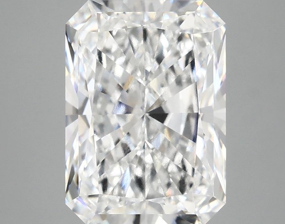 4.02 Carat Radiant Shaped Ideal Cut VVS2 IGI Certified Lab Grown Diamond