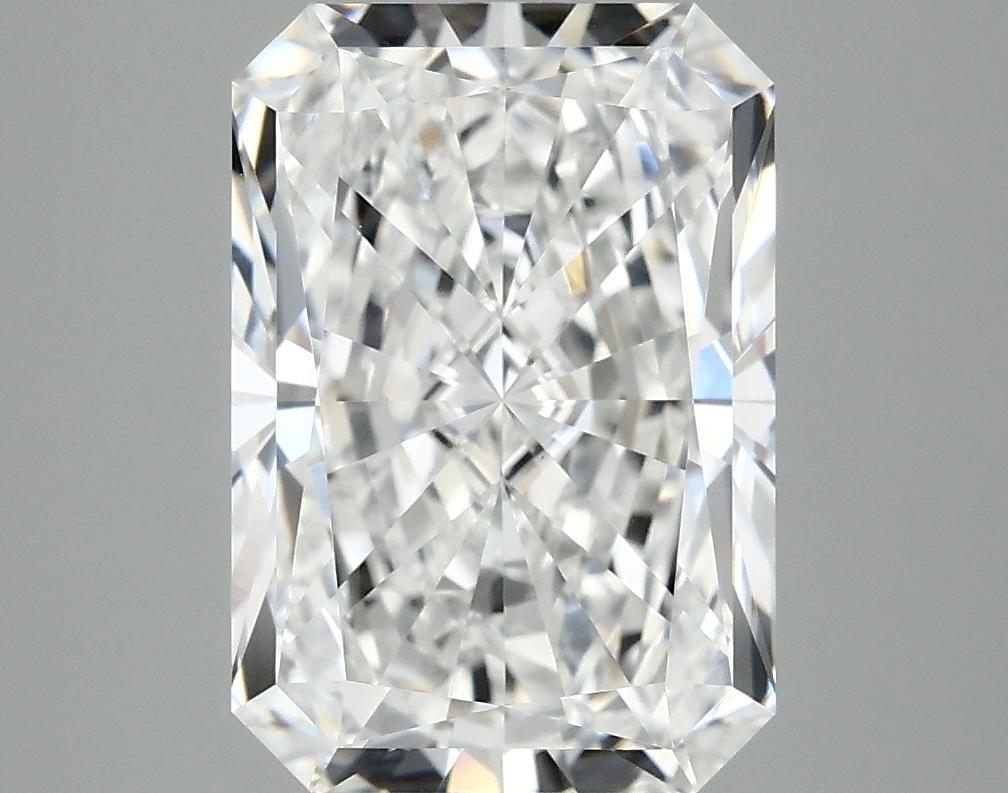 4.14 Carat Radiant Shaped Ideal Cut VS1 IGI Certified Lab Grown Diamond