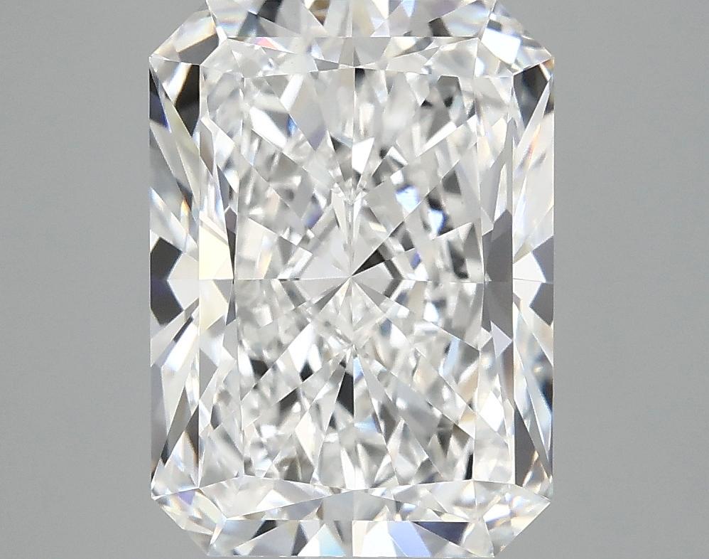4.7 Carat Radiant Shaped Excellent Cut VVS2 IGI Certified Lab Grown Diamond