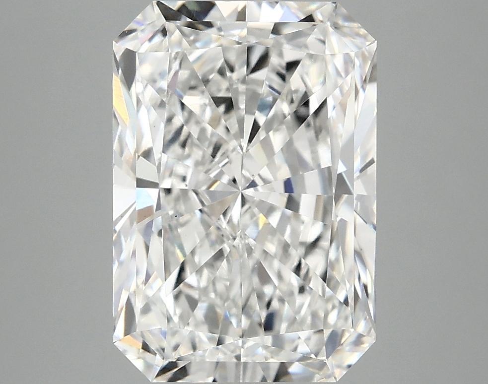 4.07 Carat Radiant Shaped Ideal Cut VS1 IGI Certified Lab Grown Diamond