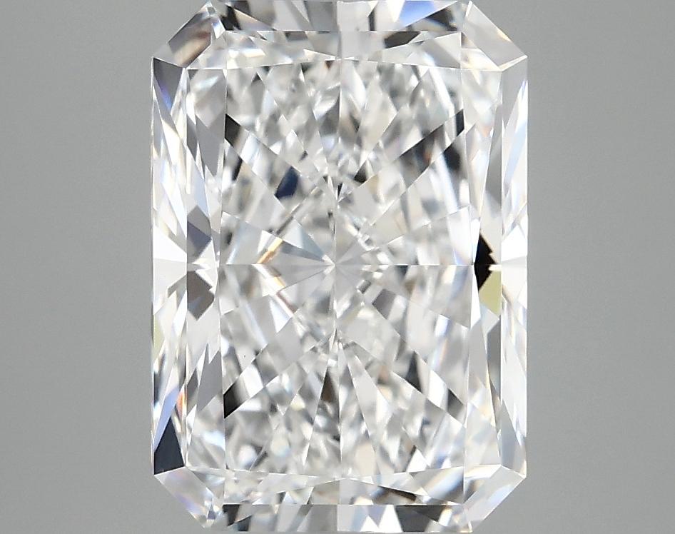 4.03 Carat Radiant Shaped Ideal Cut VVS2 IGI Certified Lab Grown Diamond