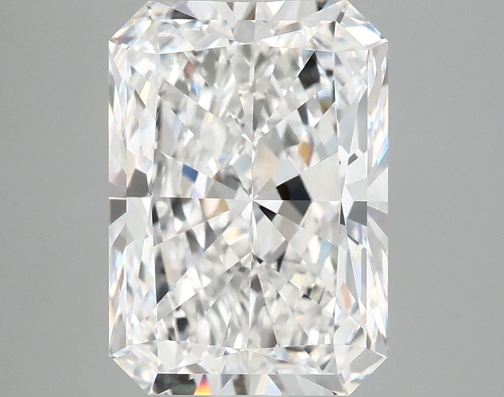 4.81 Carat Radiant Shaped Ideal Cut VVS2 IGI Certified Lab Grown Diamond
