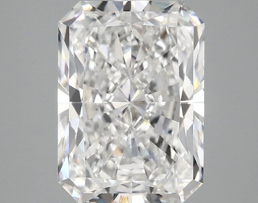 3.08 Carat Radiant Shaped Excellent Cut VS1 IGI Certified Lab Grown Diamond