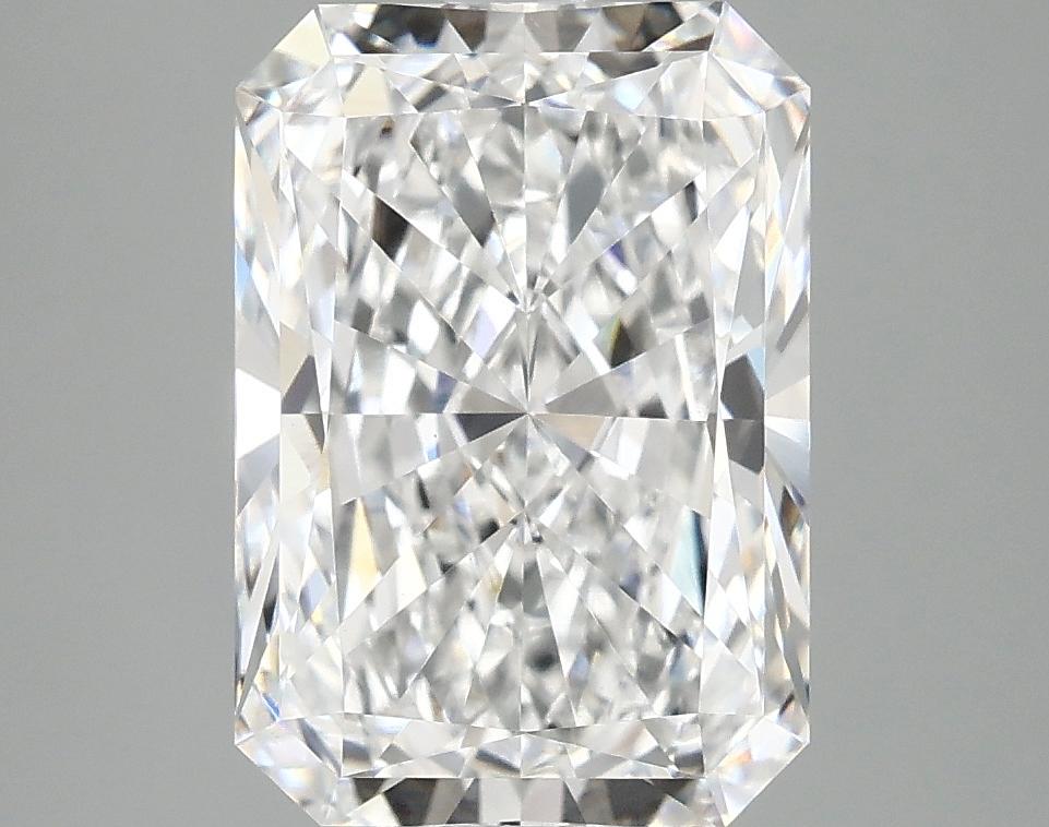 3.98 Carat Radiant Shaped Ideal Cut VVS2 IGI Certified Lab Grown Diamond