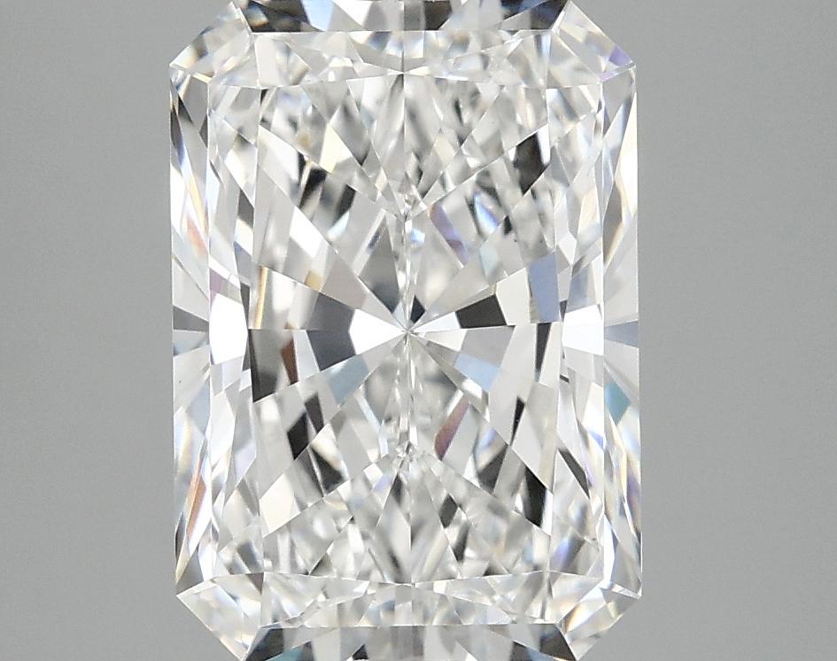 4.05 Carat Radiant Shaped Ideal Cut VVS2 IGI Certified Lab Grown Diamond