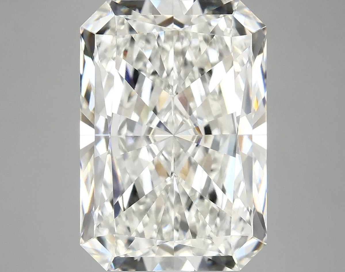 7.8 Carat Radiant Shaped Ideal Cut VVS2 IGI Certified Lab Grown Diamond