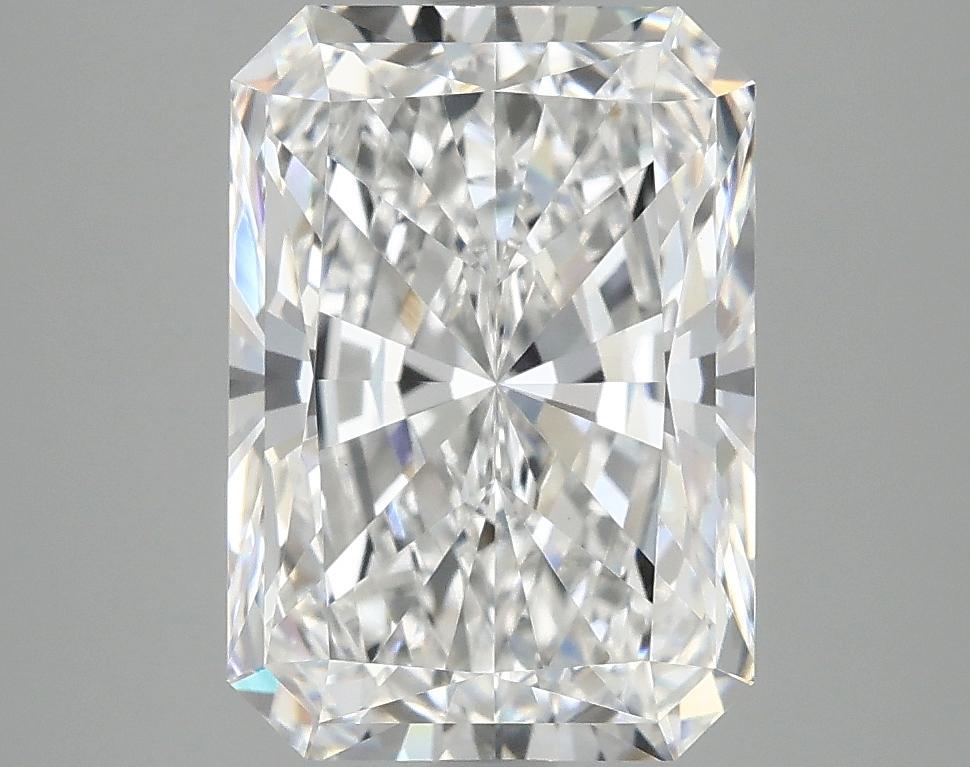 4.04 Carat Radiant Shaped Ideal Cut VVS2 IGI Certified Lab Grown Diamond