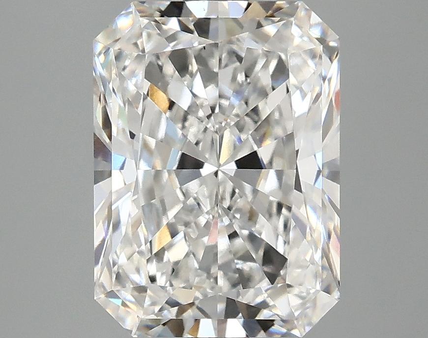 3.1 Carat Radiant Shaped Excellent Cut VS1 IGI Certified Lab Grown Diamond