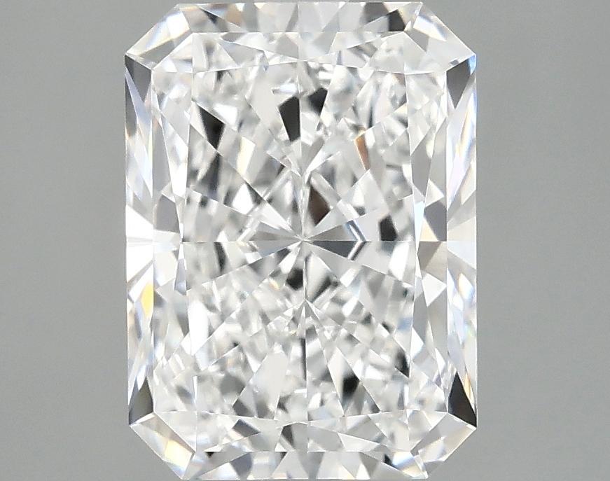 3.25 Carat Radiant Shaped Excellent Cut VS1 IGI Certified Lab Grown Diamond
