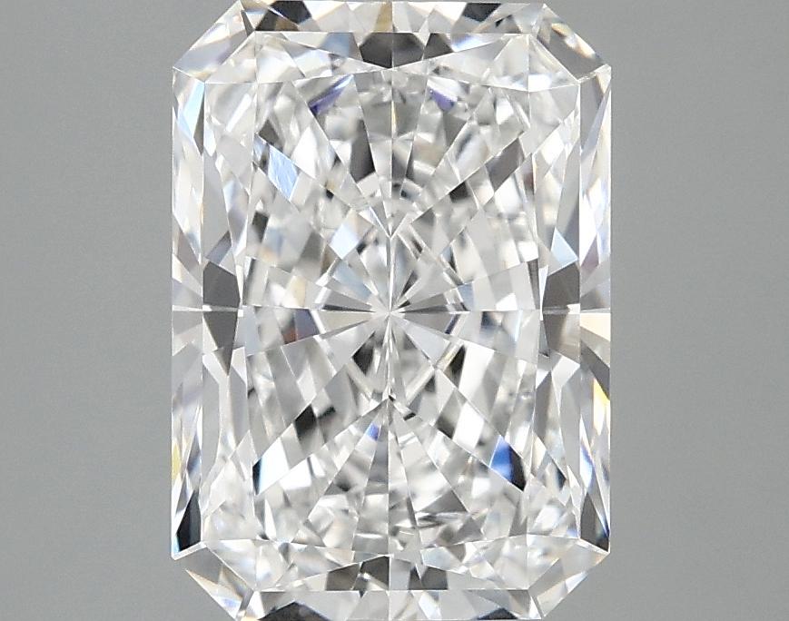 3.02 Carat Radiant Shaped Ideal Cut VVS2 IGI Certified Lab Grown Diamond