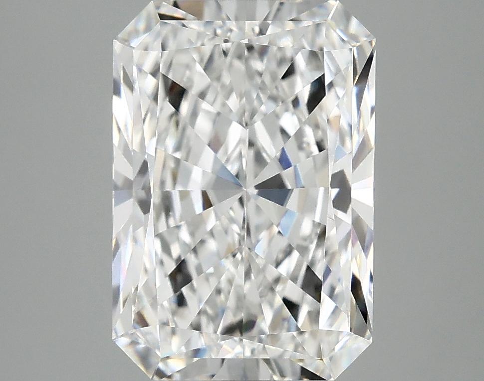 4.01 Carat Radiant Shaped Ideal Cut VVS2 IGI Certified Lab Grown Diamond