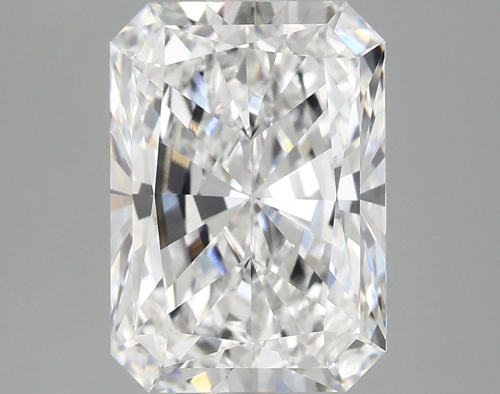 3.04 Carat Radiant Shaped Ideal Cut VVS2 IGI Certified Lab Grown Diamond
