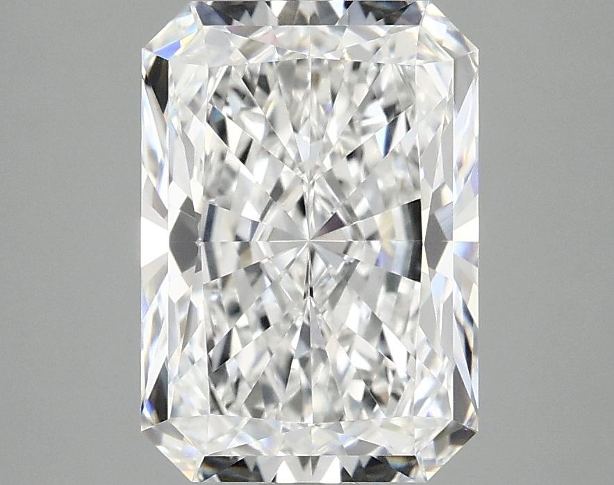 3.1 Carat Radiant Shaped Ideal Cut VVS2 IGI Certified Lab Grown Diamond