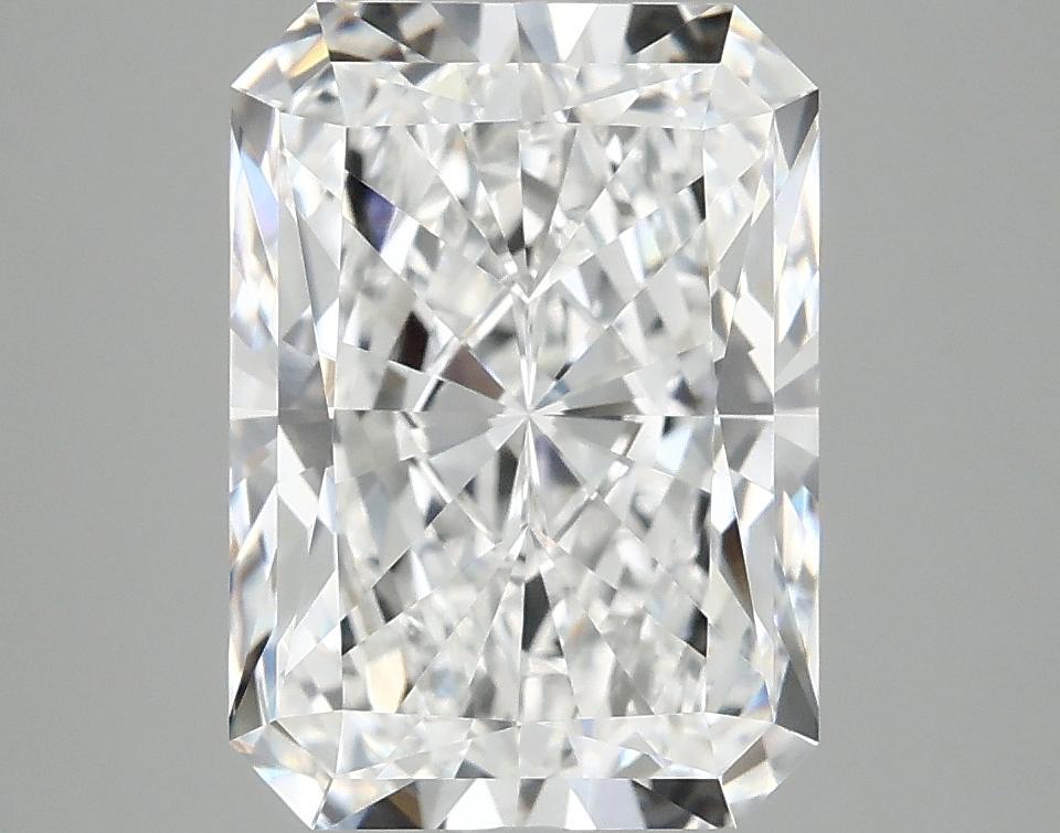 4.02 Carat Radiant Shaped Ideal Cut VVS2 IGI Certified Lab Grown Diamond