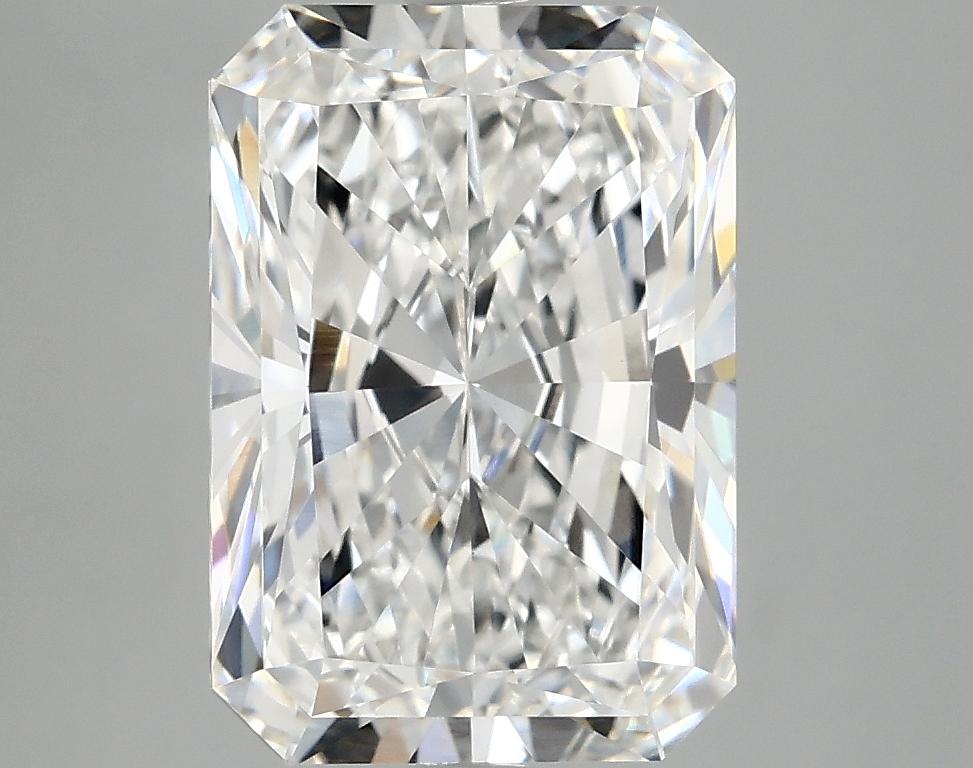 4.07 Carat Radiant Shaped Ideal Cut VVS2 IGI Certified Lab Grown Diamond