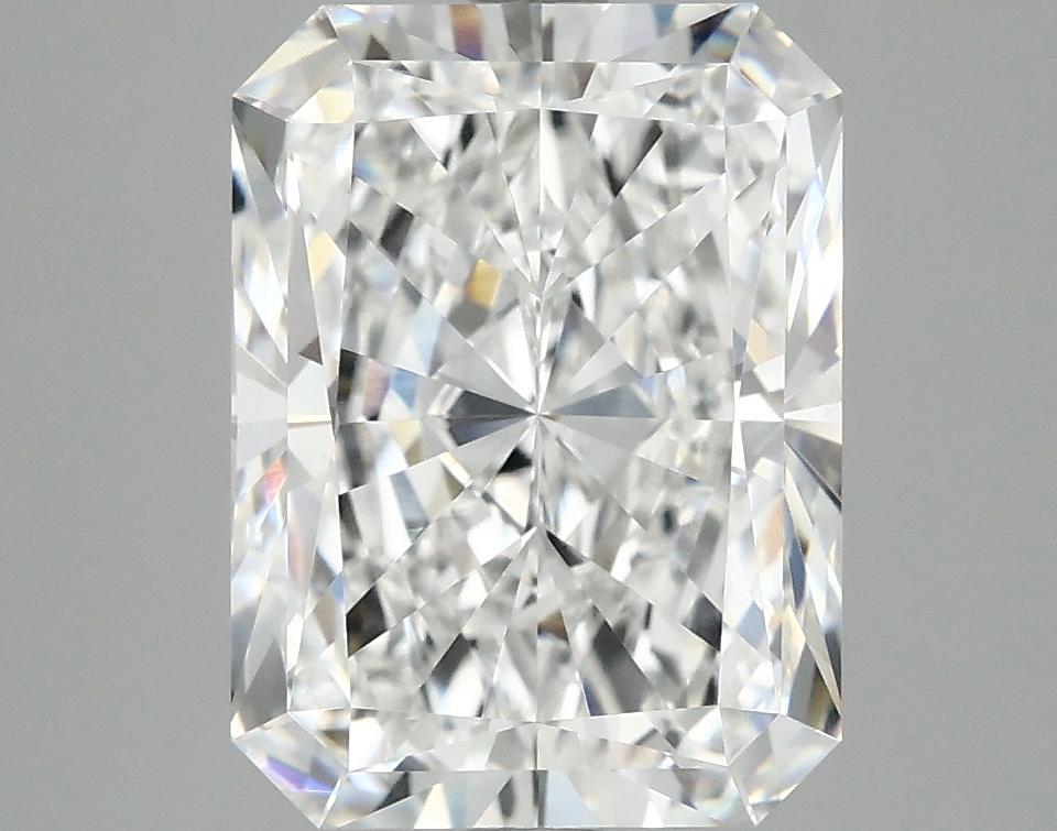 4.04 Carat Radiant Shaped Excellent Cut VS1 IGI Certified Lab Grown Diamond