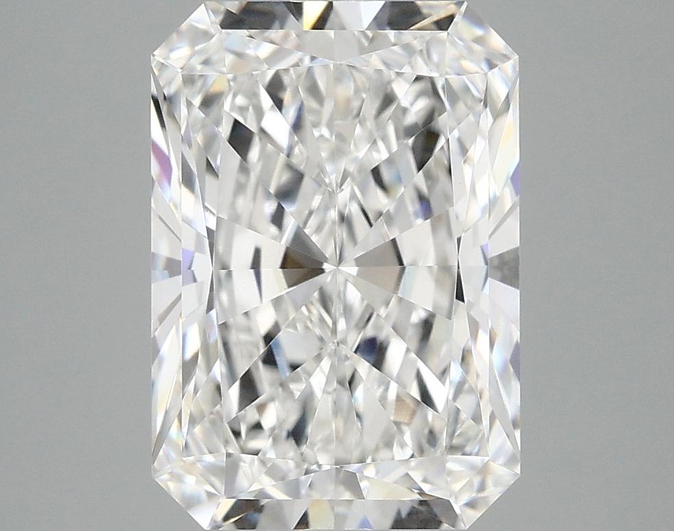 4.02 Carat Radiant Shaped Ideal Cut VVS2 IGI Certified Lab Grown Diamond