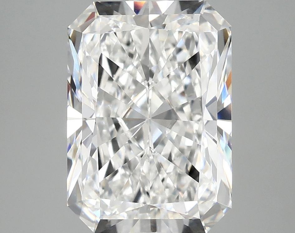 3.95 Carat Radiant Shaped Ideal Cut VS1 IGI Certified Lab Grown Diamond