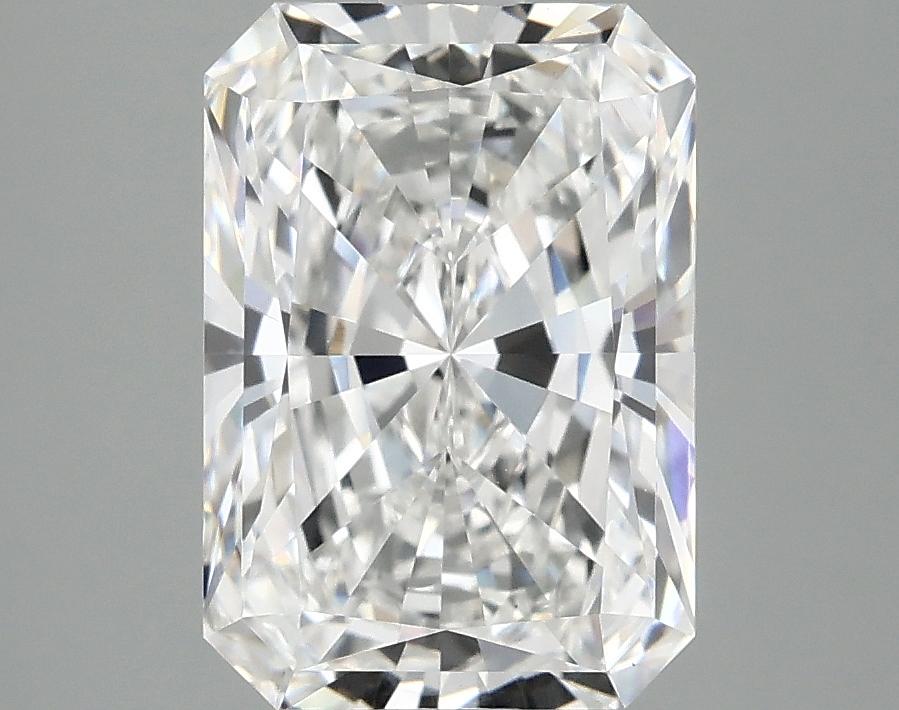 3.08 Carat Radiant Shaped Ideal Cut VVS2 IGI Certified Lab Grown Diamond