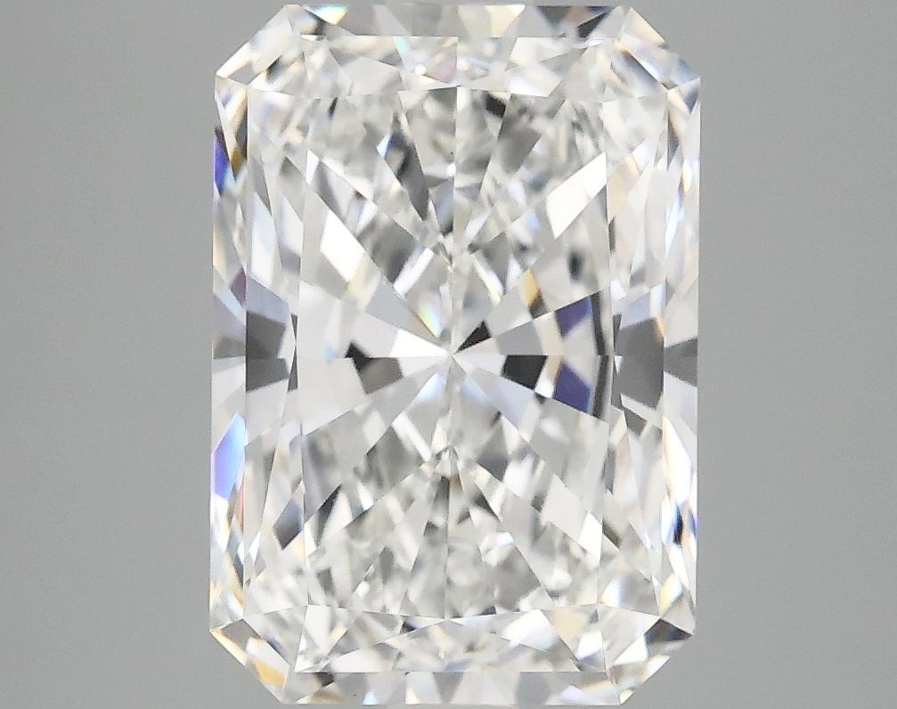 3.88 Carat Radiant Shaped Ideal Cut VVS2 IGI Certified Lab Grown Diamond