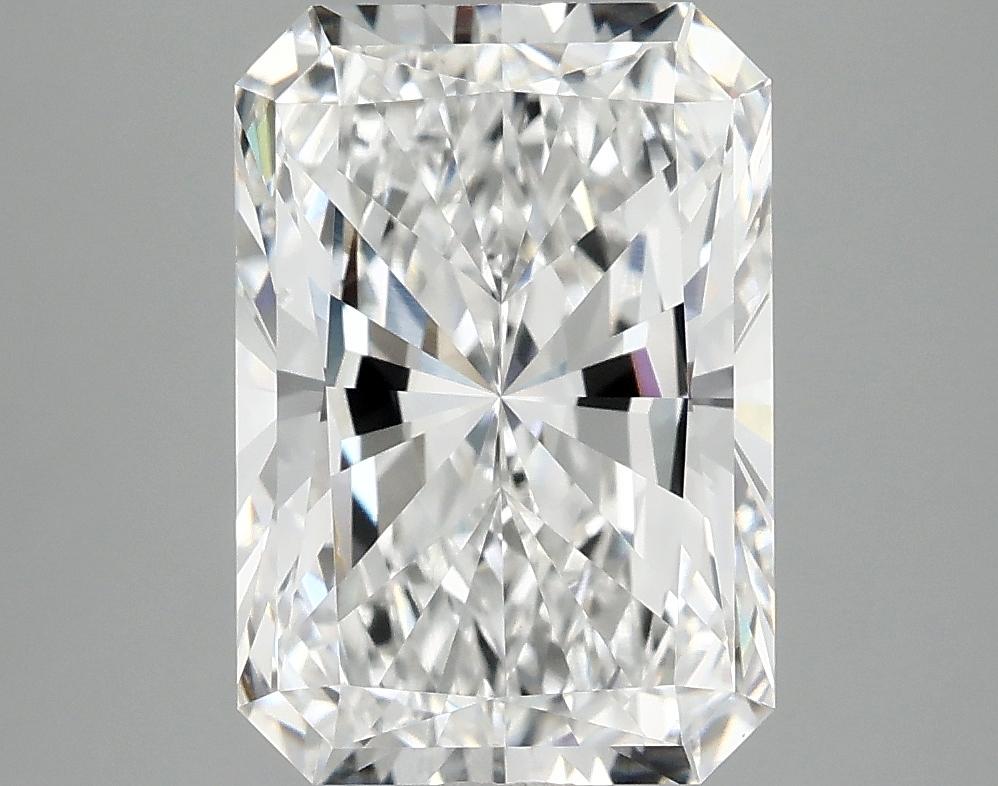 4.07 Carat Radiant Shaped Ideal Cut VVS2 IGI Certified Lab Grown Diamond