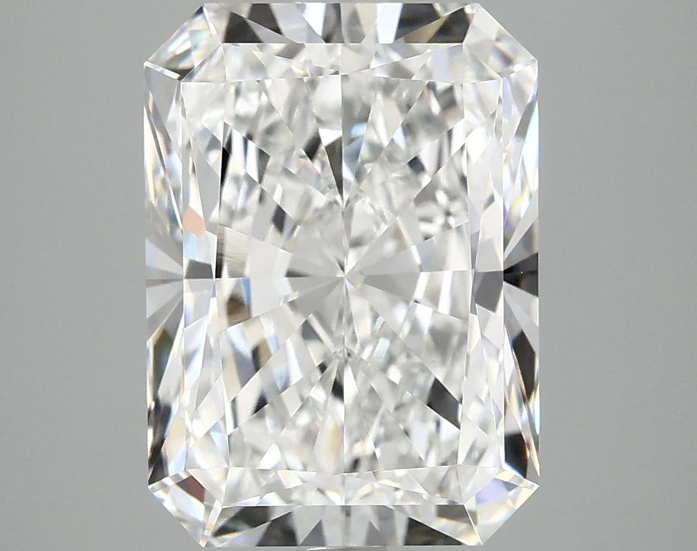 4.92 Carat Radiant Shaped Excellent Cut VVS2 IGI Certified Lab Grown Diamond