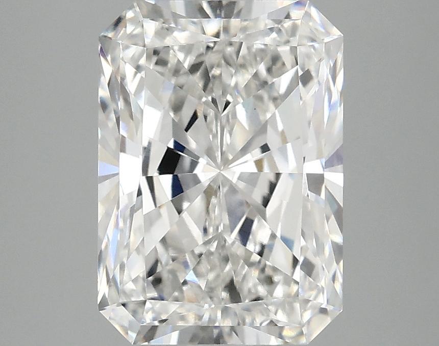 3.04 Carat Radiant Shaped Ideal Cut VVS2 IGI Certified Lab Grown Diamond