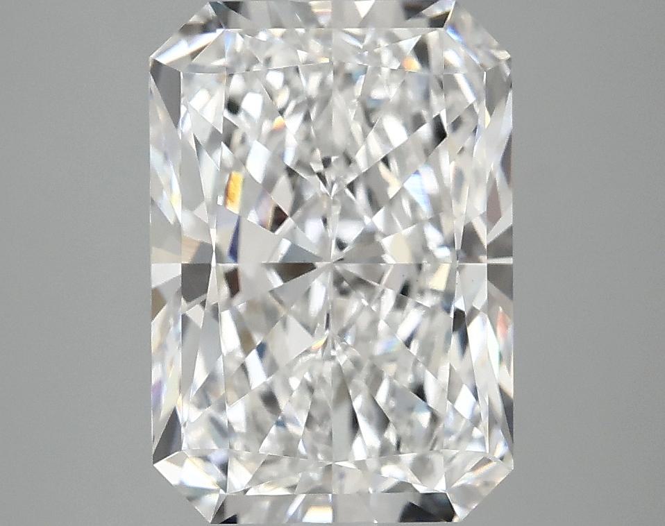 3.97 Carat Radiant Shaped Ideal Cut VS1 IGI Certified Lab Grown Diamond