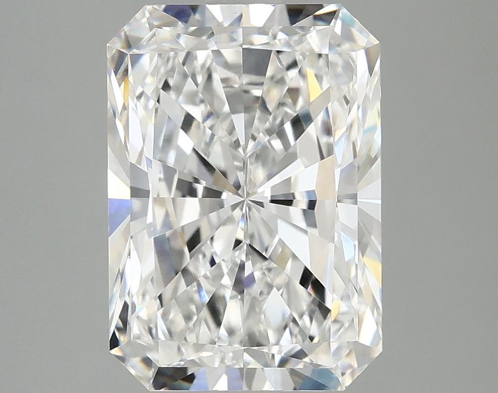 4.04 Carat Radiant Shaped Ideal Cut VVS2 IGI Certified Lab Grown Diamond